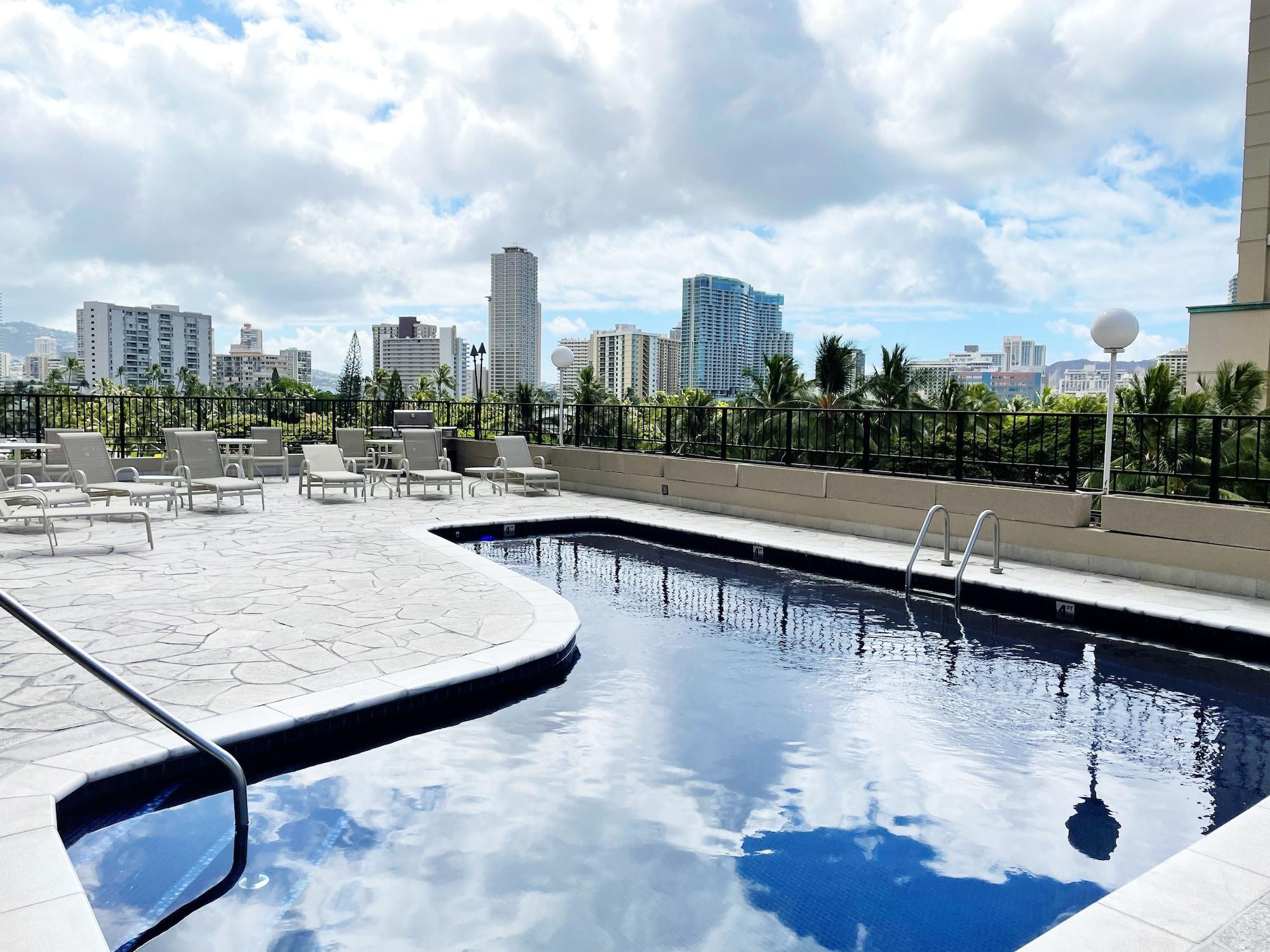 Aqua Palms Waikiki Aparthotel Honolulu Exterior photo