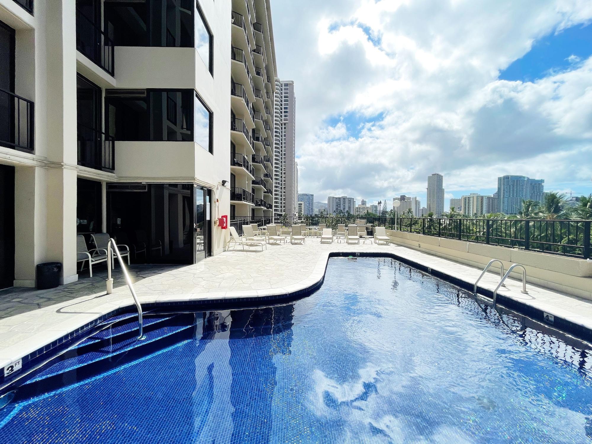 Aqua Palms Waikiki Aparthotel Honolulu Exterior photo